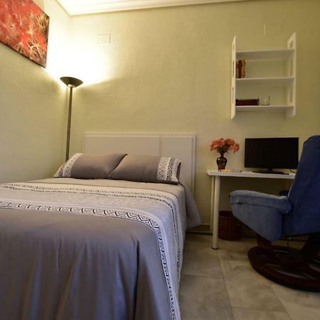 Triana Los Principes Seville Exterior photo