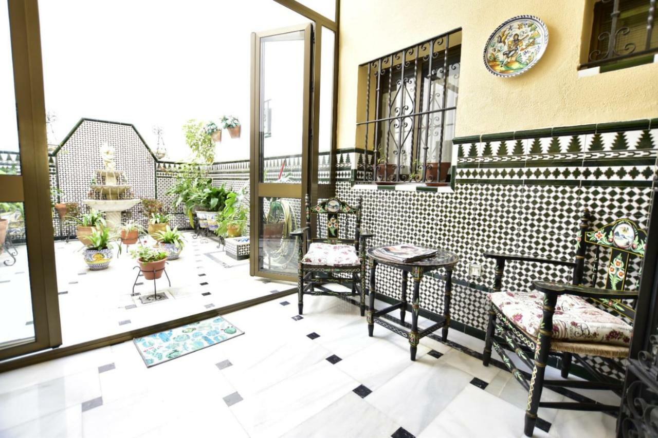 Triana Los Principes Seville Exterior photo